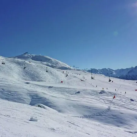 In In A Ski Area Hainzenberg